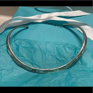Tiffany Choker
